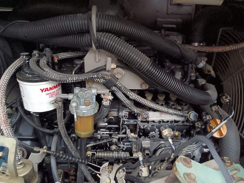 Yanmar (2002)  VIO 70  - fotka 13 z 13