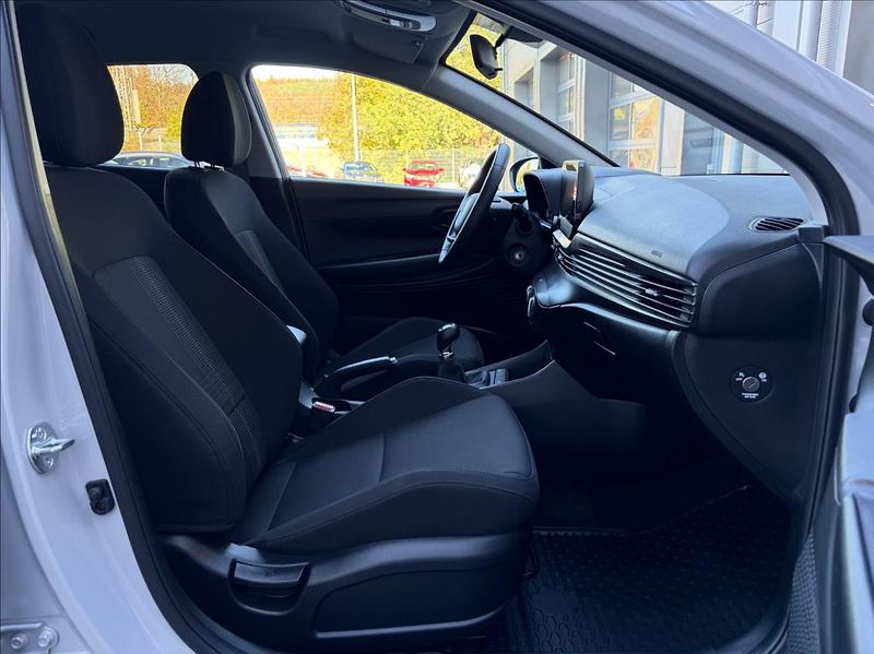 Hyundai Bayon 1,2 i  FL Smart Climate - fotka 11 z 23