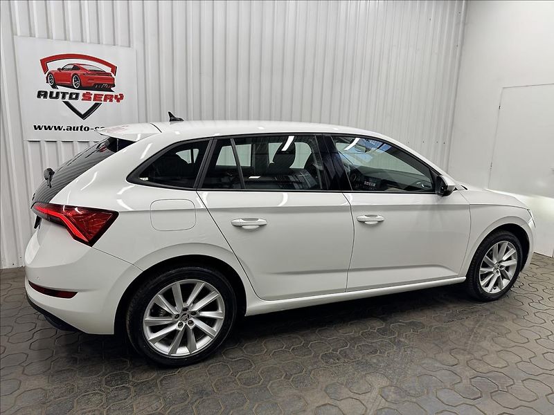 Škoda Scala 1.0TGI STYLE ACC 2XKOLA LED - fotka 9 z 37