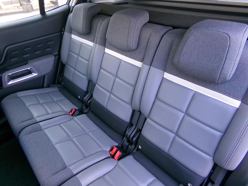 Citroën C5 Aircross SHINE 2.0 BlueHDi 130kW AT8 - fotka 6 z 14