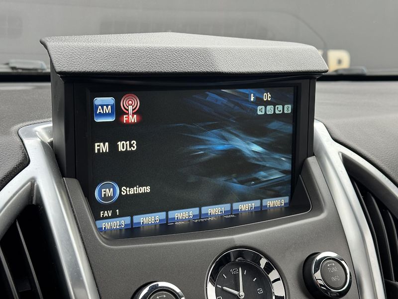 Cadillac SRX (2011) 3.0 V6 AWG Elegance, LPG, PANO - fotka 29 z 49