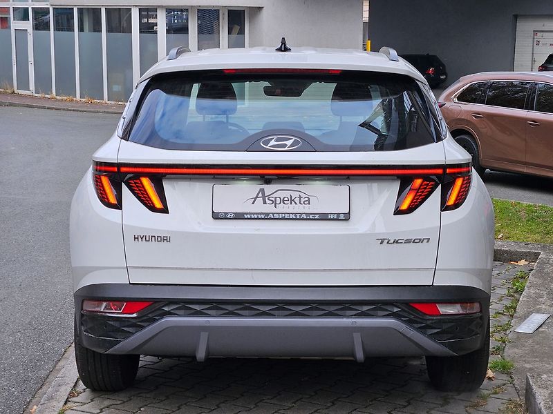 Hyundai Tucson 1,6 T-GDi, Smart, 1.majitel - fotka 4 z 17