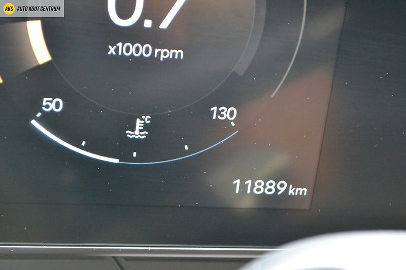 Hyundai Kona 1,6 T-GDI 2WD DCT SMART TECHNO - fotka 38 z 50