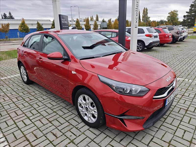 Kia Ceed 1,0 T-GDI  SPIN - fotka 8 z 23