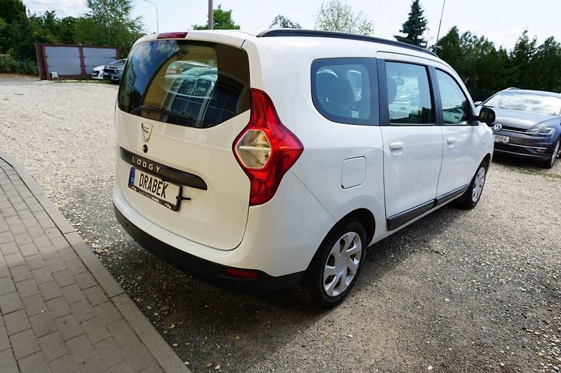 Dacia Lodgy (2016) 1,6 1,Majitel  nové v ČR - fotka 7 z 32