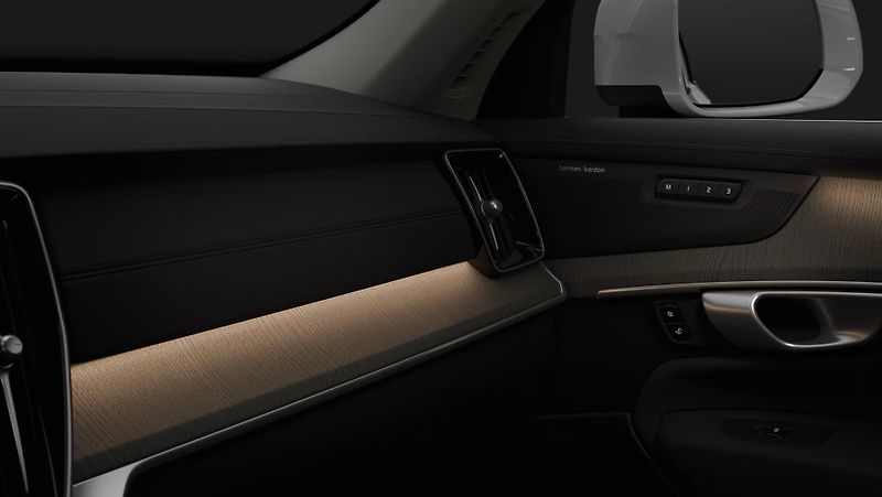 Volvo XC90 (2026) T8 PLUS DARK+ 4SERVIS/ZÁRUKA - fotka 13 z 16