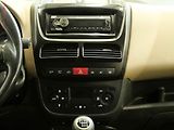 Opel Combo (2012) 1.6CDTi 7míst, AC, temp - náhled 13