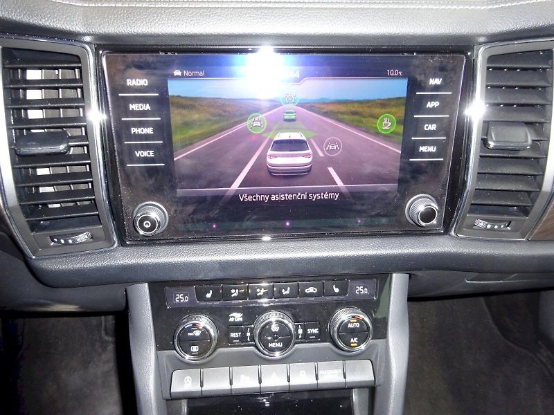 Škoda Kodiaq (2023) STYLE Plus 4X4 TD 110/2.0 A7A - fotka 19 z 23