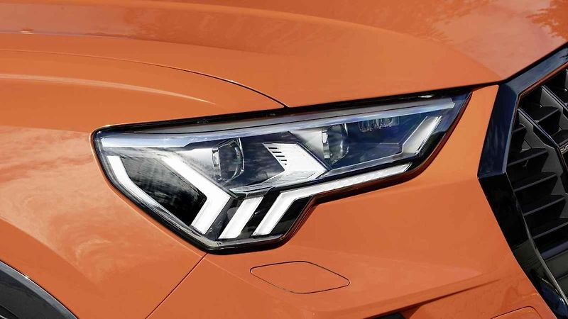 SUV Audi teď mají osmiúhelníkovou masku chladiče