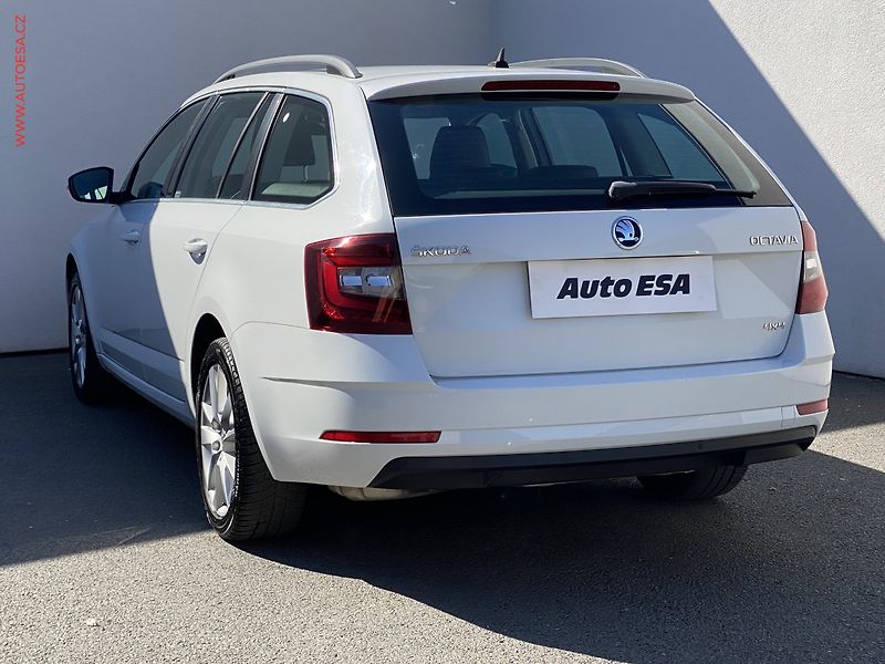 Škoda Octavia (2019) 1.6 TDi 4x4, 1.maj,ČR, Style - fotka 5 z 17