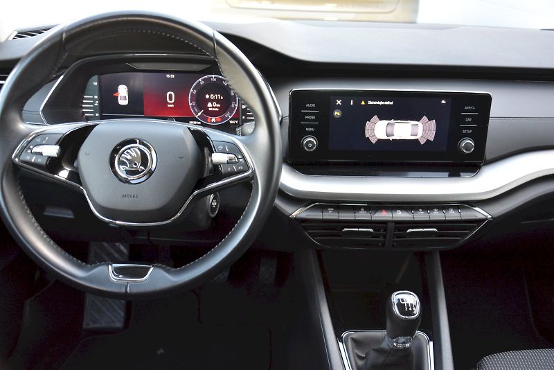 Škoda Octavia (2022) 1.5 TSI Ambition PLUS - fotka 5 z 26