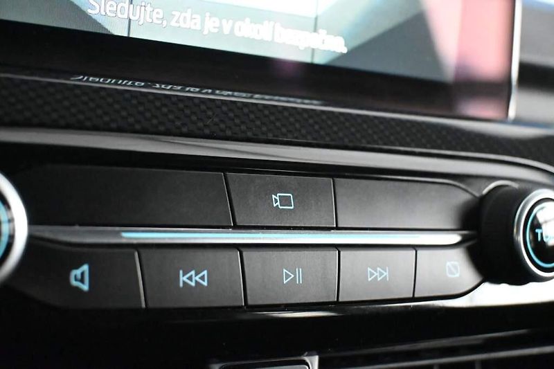 Ford Kuga (2023) 2.5 ST-LINE X LED ACC VIRTUAL - fotka 33 z 41