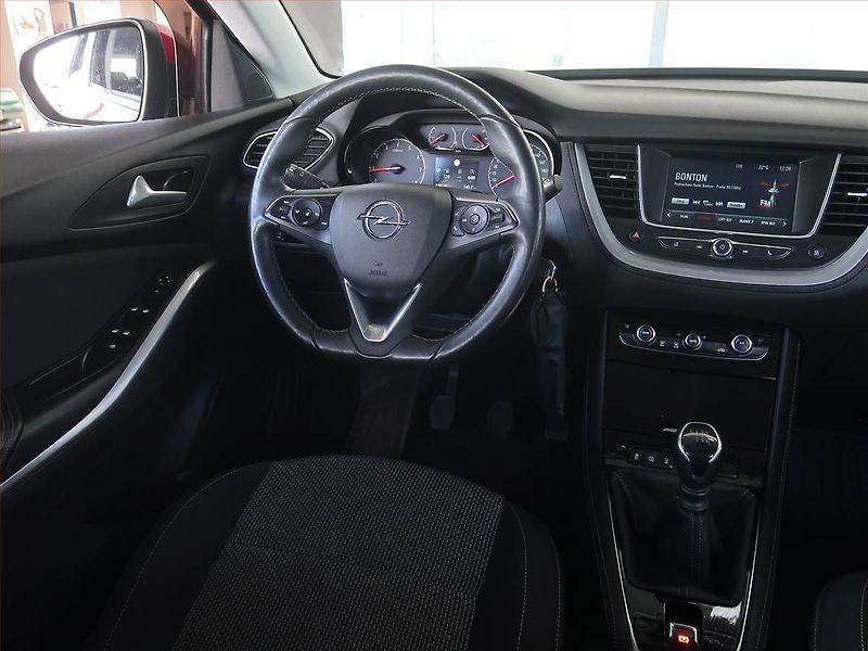 Opel Grandland X (2021) 1.2 Turbo, Serv.kniha - fotka 7 z 16