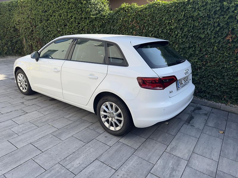 Audi A3 (2016) Sportback - fotka 3 z 4