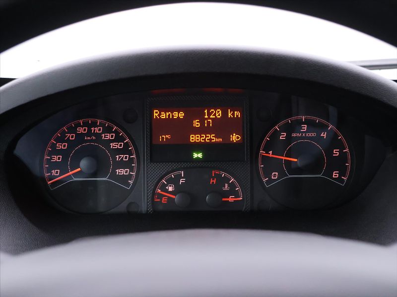 Citroën Jumper 2.2 HDI 121kW L4H2 CZ 1Maj DPH - fotka 16 z 30