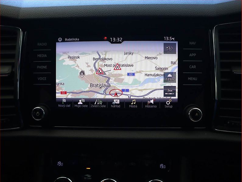 Škoda Kodiaq (2018) Style 1.4 TSI - fotka 13 z 25