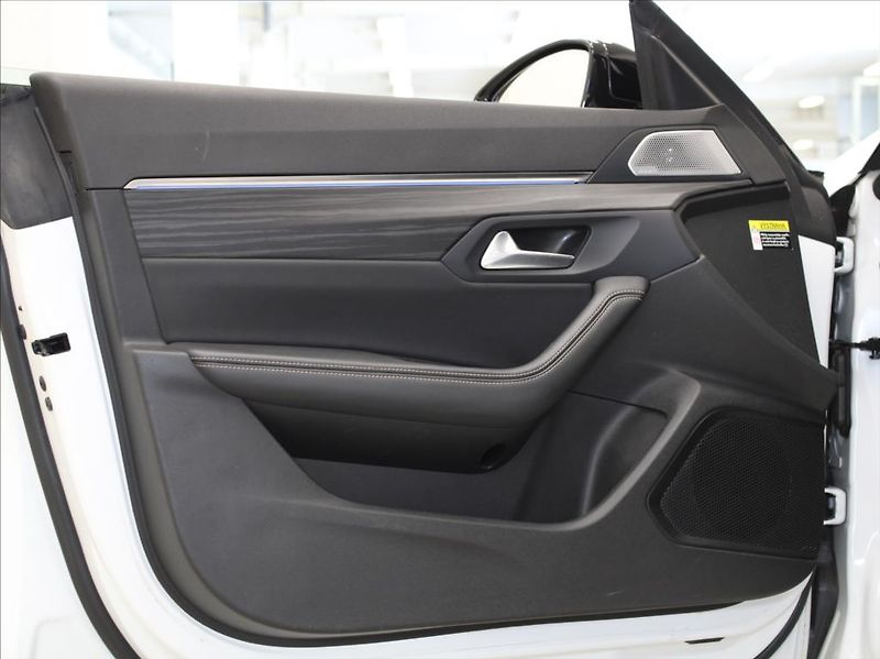 Peugeot 508 1,6 Hybrid 225k. GT Pano.FOCAL - fotka 15 z 25