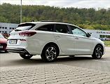 Hyundai i30 1,5 i  FL WG Style - náhled 2