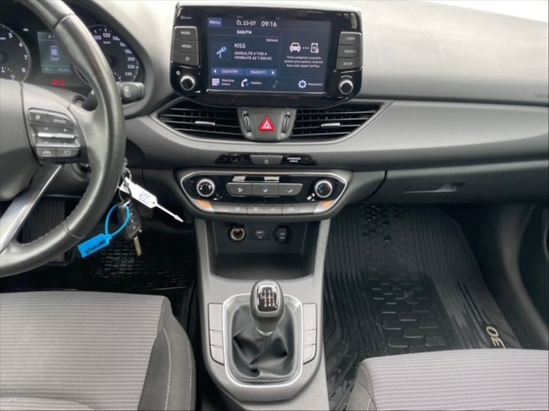 Hyundai i30 1,0 TGDI 120 Comfort - fotka 10 z 11