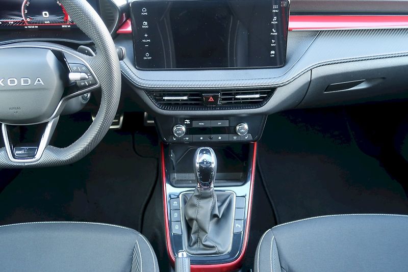 Škoda Fabia (2025) Monte Carlo 1,5 TSi /110 kW DS - fotka 9 z 30
