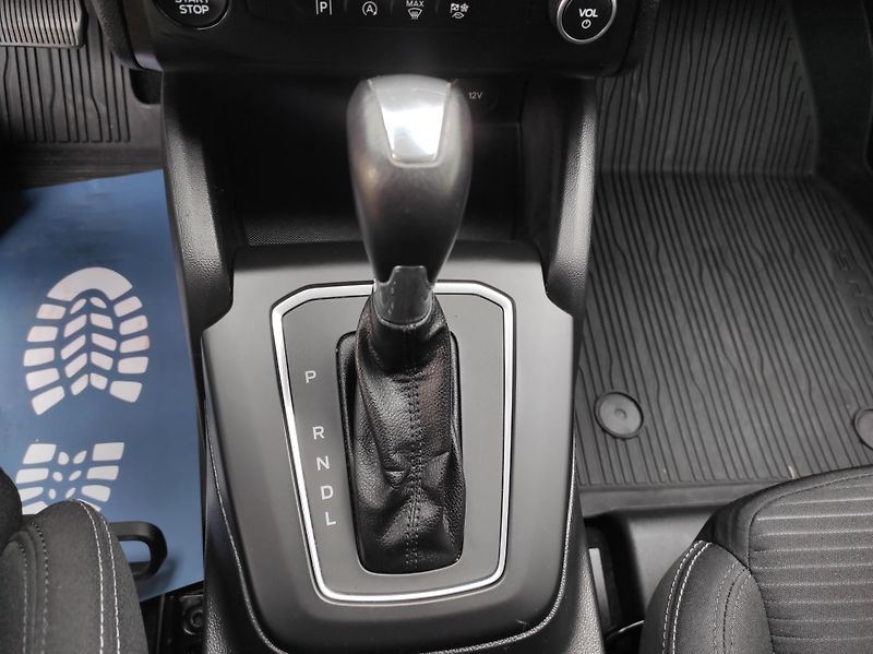 Ford Focus 1.0 EcoBoost mHev 114kw AT - fotka 14 z 44