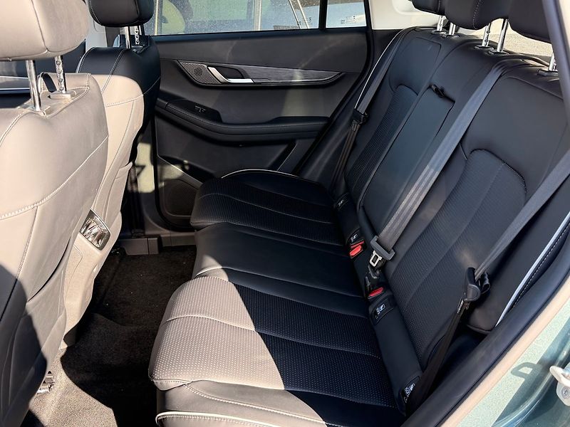 Jaecoo Ostatní 1.6TGDI DCT FWD PREMIUM - fotka 17 z 17