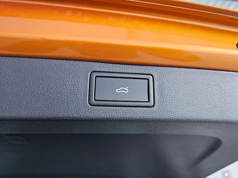 Škoda Kamiq (2024) 1.0TSi 85kW DSG MONTE CARLO TA - fotka 27 z 29