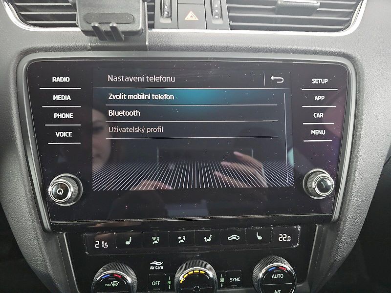 Škoda Octavia (2018) 1.6TDI 85kW  STYLE - fotka 14 z 26