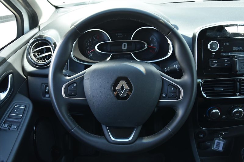 Renault Clio 1.2i 54kW KLIMA ČR - fotka 13 z 22