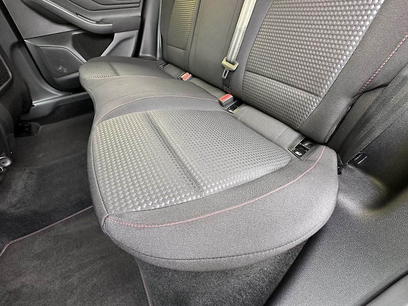 Ford Focus (2024) KOMBI ST LINE 1.5/85kW * LED - fotka 30 z 43