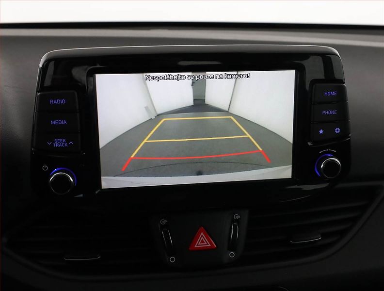 Hyundai i30 (2020) 1.4 CVVT, Serv.kniha, Tempomat - fotka 14 z 19