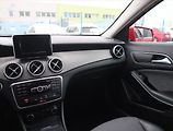 Mercedes-Benz GLA (2015) Progressive 180 CDI - náhled 8