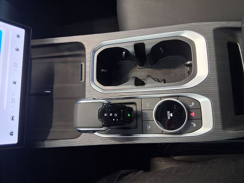 Jaecoo 7 (2026) Exclusive 1.6 tGDI ICE AWD - fotka 15 z 23
