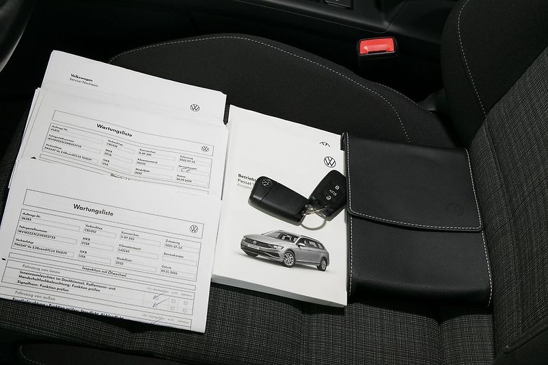 Volkswagen Passat 2.0TDI 110kW DSG ACC Pano Tažn - fotka 27 z 27