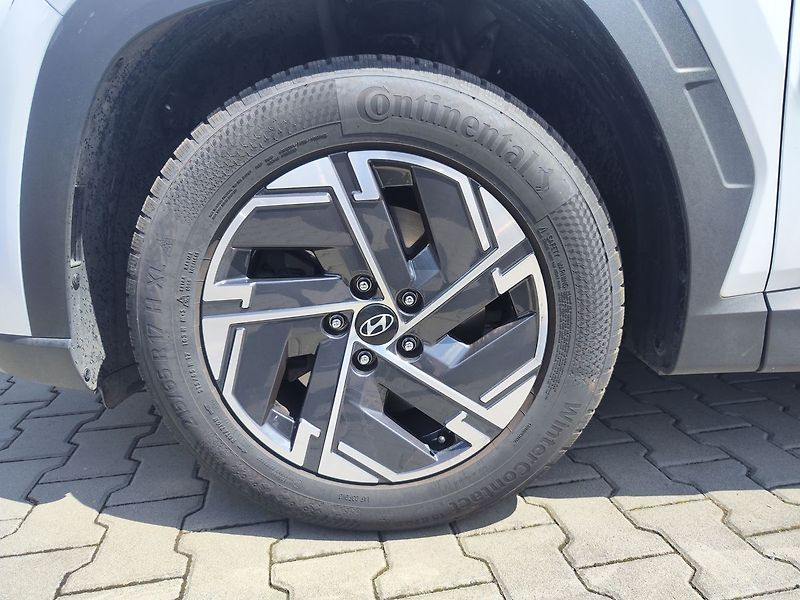 Hyundai Tucson 1.6 T-GDI/118kW Smart DCT - fotka 31 z 32