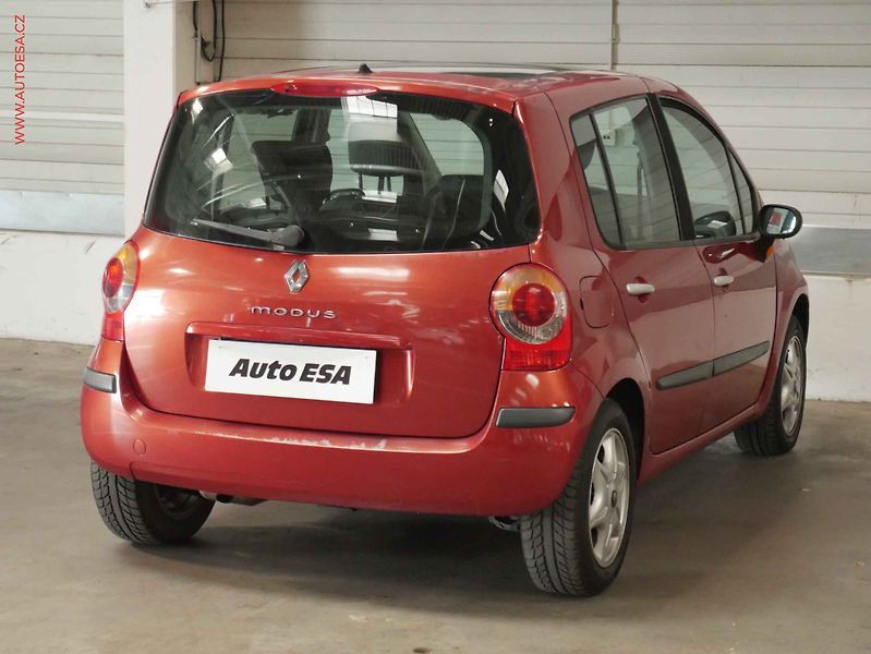 Renault Modus (2005) 1.6i, AC - fotka 6 z 19