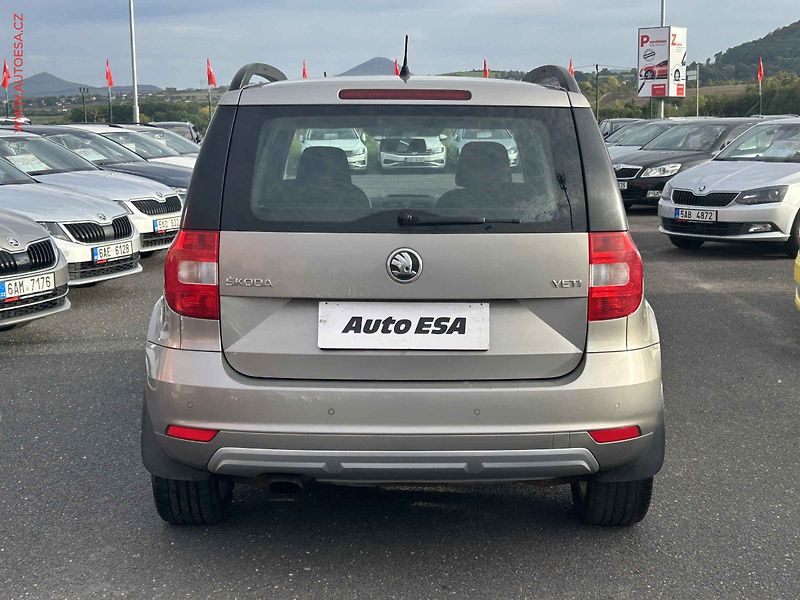 Škoda Yeti (2014) 1.2 TSI, STK6/28 - fotka 5 z 17