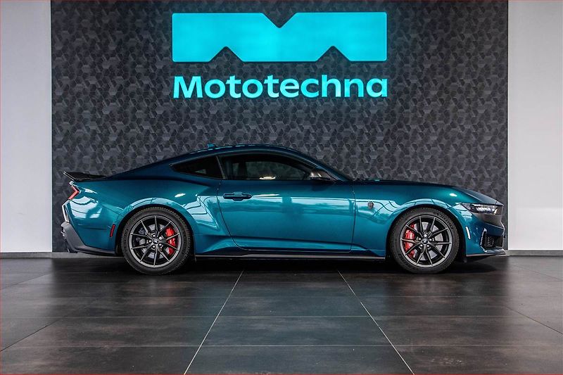 Ford Mustang (2026) Dark Horse - fotka 6 z 20