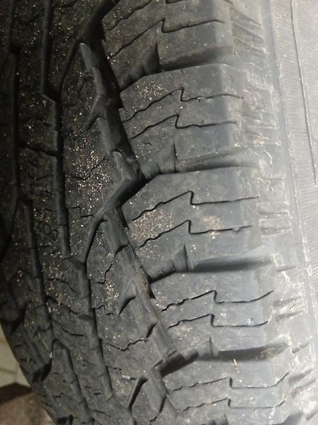 Nissan Navara (2003) 2,5 tdi 4x4 Doublecab - fotka 10 z 16
