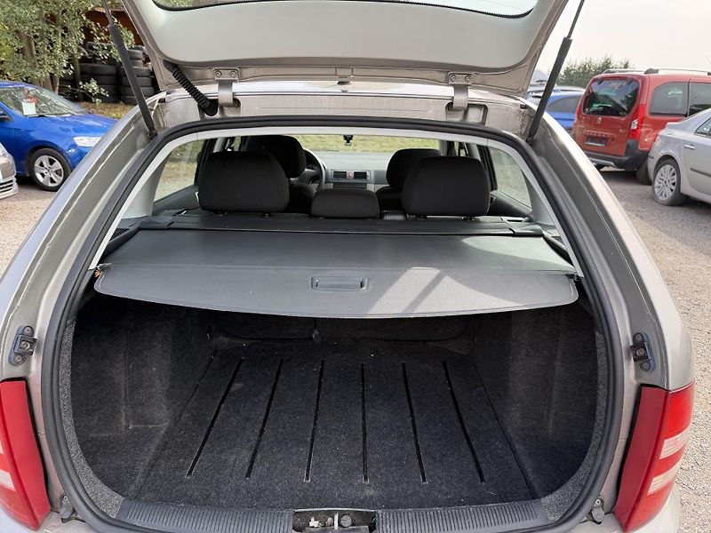 Škoda Fabia 1.2i - fotka 10 z 18