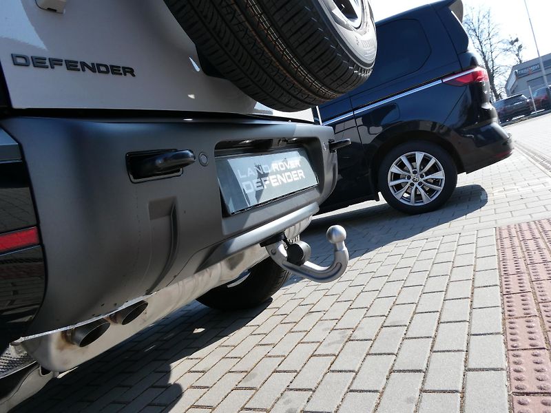 Land Rover Defender (2026) 110 3,0 X-Dynamic SE D350 - fotka 36 z 37