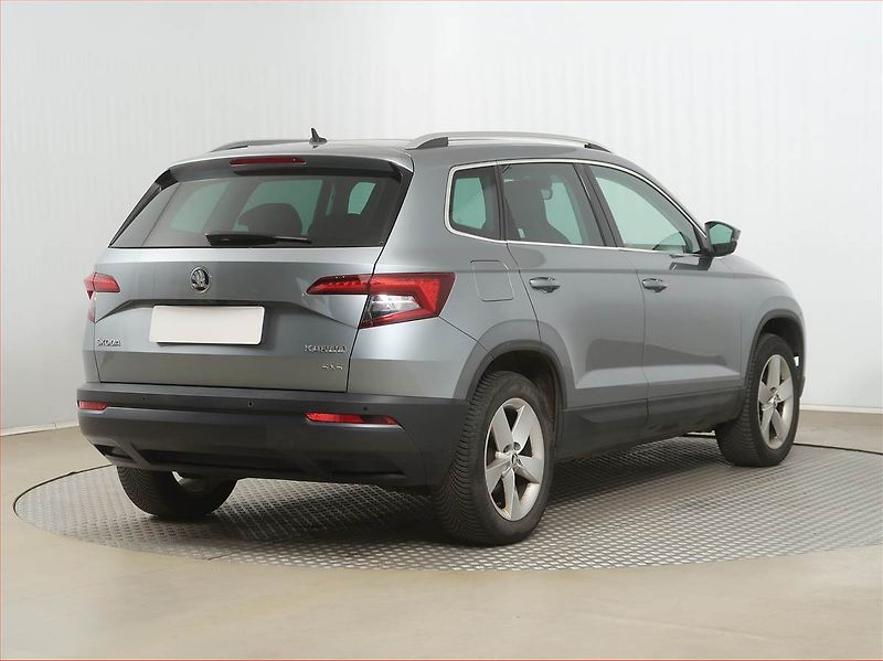 Škoda Karoq (2018) 2.0 TDI - fotka 5 z 19