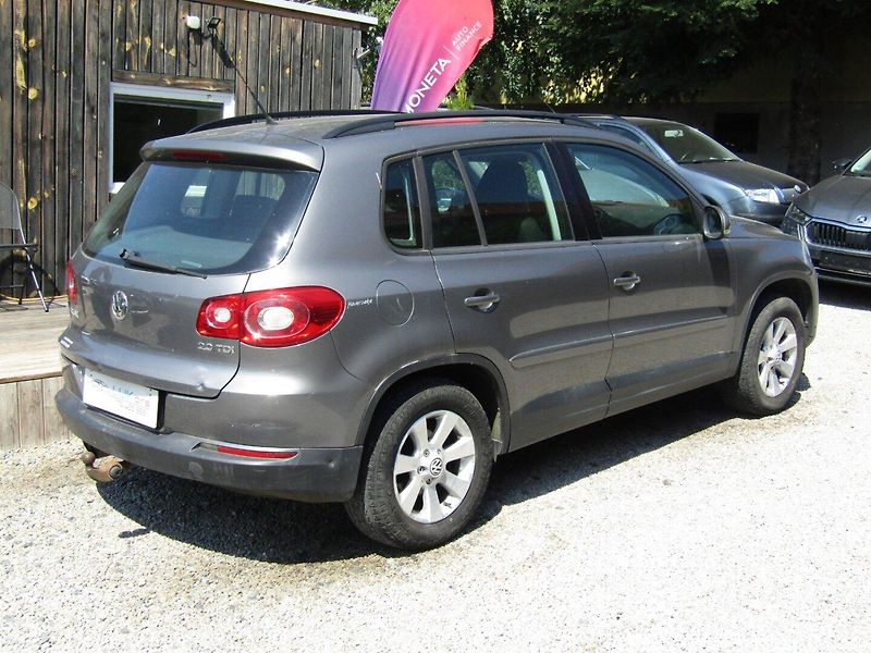 Volkswagen Tiguan (2008) 2.0 TDI 100kW  4x4 BEZ KOROZE - fotka 11 z 36
