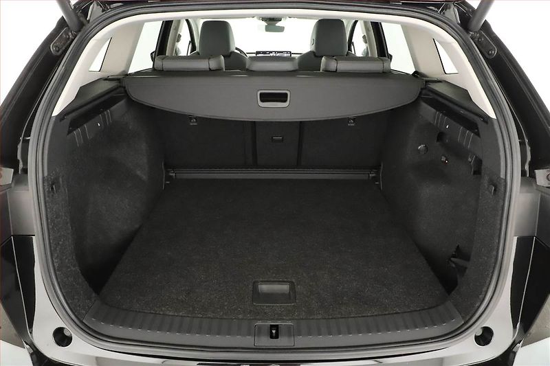Škoda Enyaq (2022) iV 80x (82 kWh), SoH 83% - fotka 11 z 31