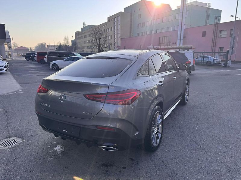 Mercedes-Benz GLE 300 d 4MATIC kupé demo - fotka 7 z 27