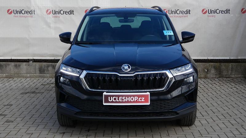 Škoda Karoq 2.0 TDI Ambition DSG - fotka 2 z 24
