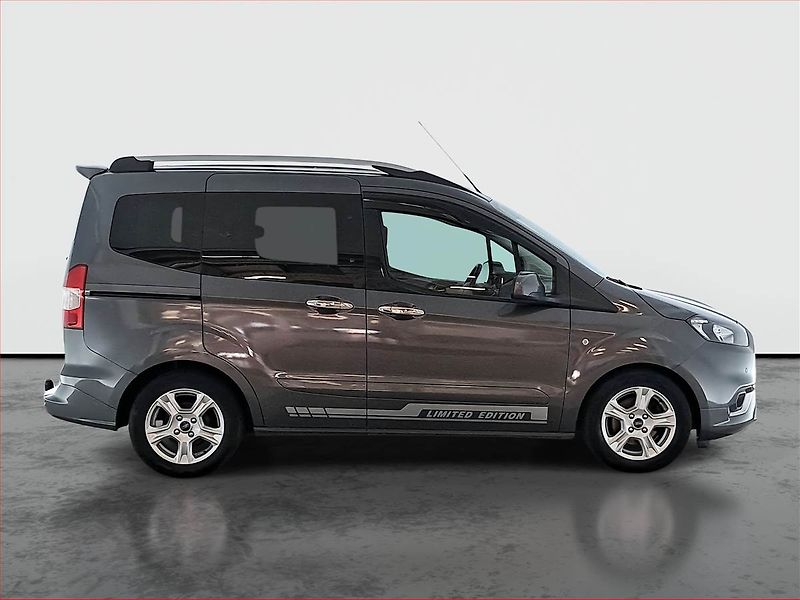 Ford Tourneo Courier (2021) Trend 1.5 TDCI, 5Míst, ČR, DPH - fotka 6 z 16