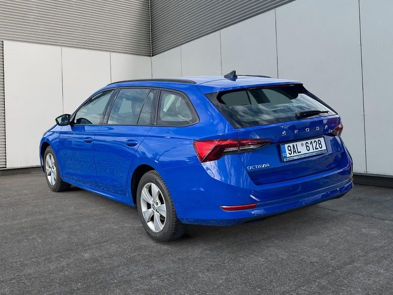 Škoda Octavia (2022) ACTIVE 1.5TSI 110kW TAŽNÉ DPH  - fotka 4 z 11