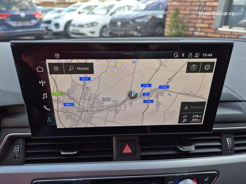 Audi A4 Avant (2020) 2.0TDi 120KW FullLed S-line    - fotka 29 z 58