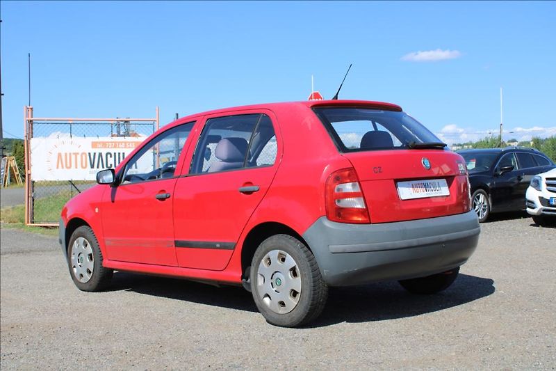 Škoda Fabia 1,2 i  STK 3/2028 - fotka 7 z 20